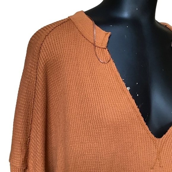 NEW We The Free Glazed Ginger Waffle Knit Oversized Top Size Medium - Picture 3 of 8